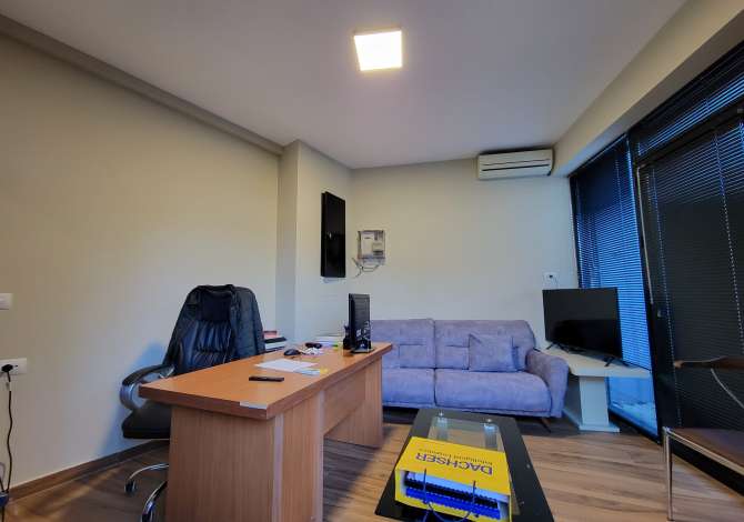 Ambient biznesi me qera 5+1 ne Tirane - 4,200 Euro