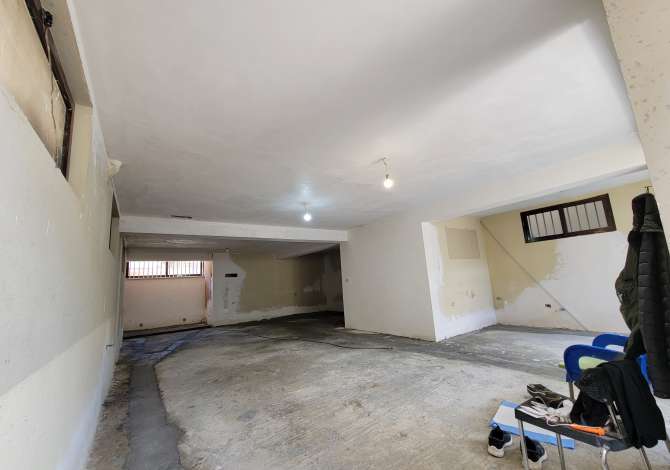 Ambient biznesi me qera 1+1 ne Tirane - 1,100 Euro