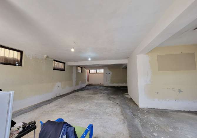 Ambient biznesi me qera 1+1 ne Tirane - 1,100 Euro