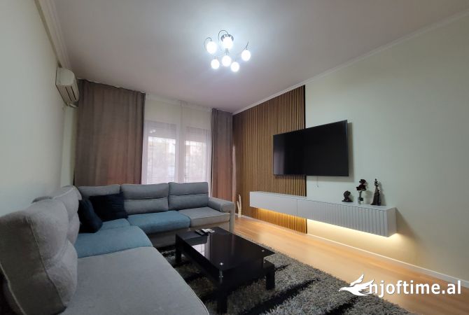 Shtepi me qera 1+1 ne Tirane - 750 Euro
