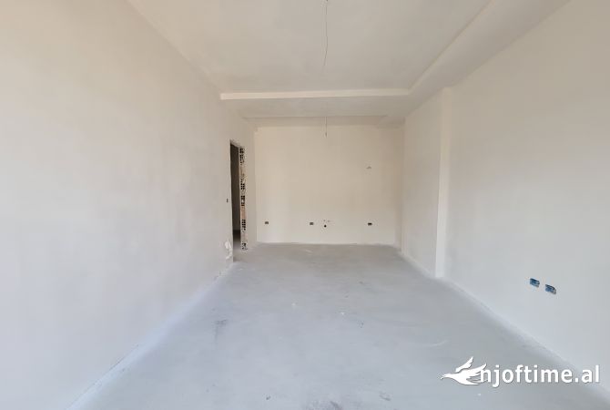 Shtepi ne shitje 1+1 ne Tirane - 155,000 Euro