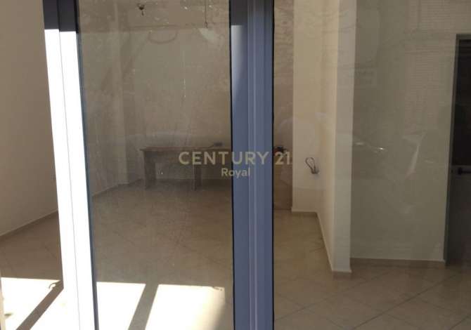 Ambient biznesi ne shitje 1+1 ne Tirane - 36,000 Euro