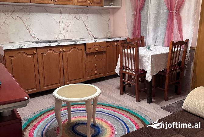 Shtepi me qera 1+1 ne Tirane - 400 Euro
