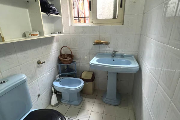 Attic (top floor of the roof) for rent in Tirana 2+1, Furnished