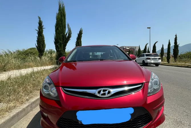Makina ne shitje ne Tirane - 5,000 Euro