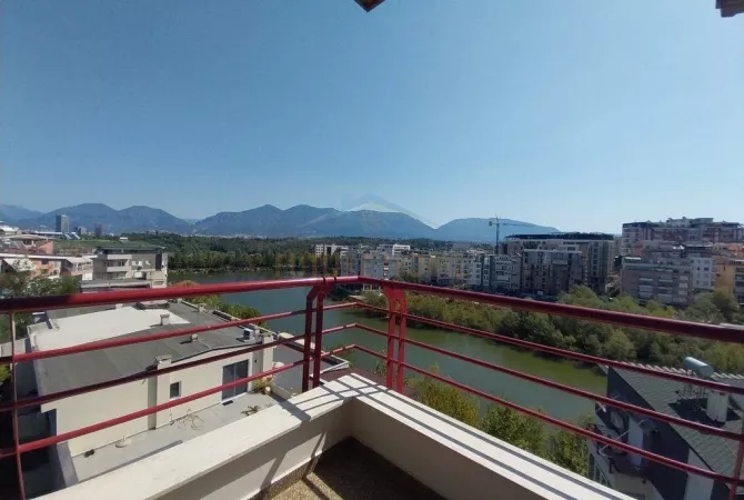 Shtepi me qera 2+1 ne Tirane - 700 Euro