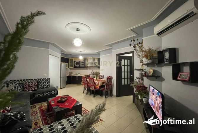 Shtepi ne shitje 2+1 ne Tirane - 140,000 Euro