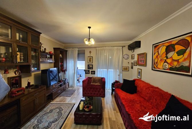 Shtepi ne shitje 1+1 ne Tirane - 118,000 Euro
