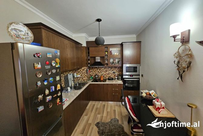Shtepi ne shitje 1+1 ne Tirane - 118,000 Euro