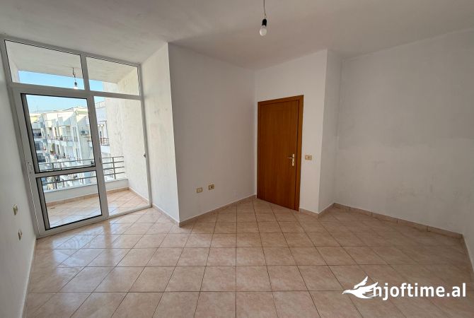 Shtepi ne shitje 2+1 ne Tirane - 108,000 Euro