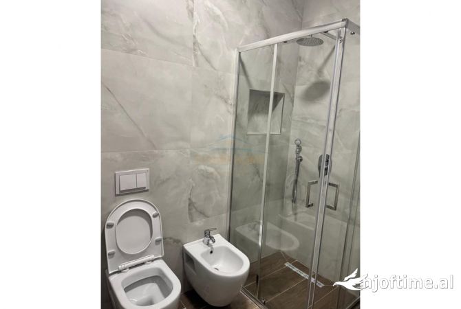Shtepi me qera 1+1 ne Tirane - 650 Euro