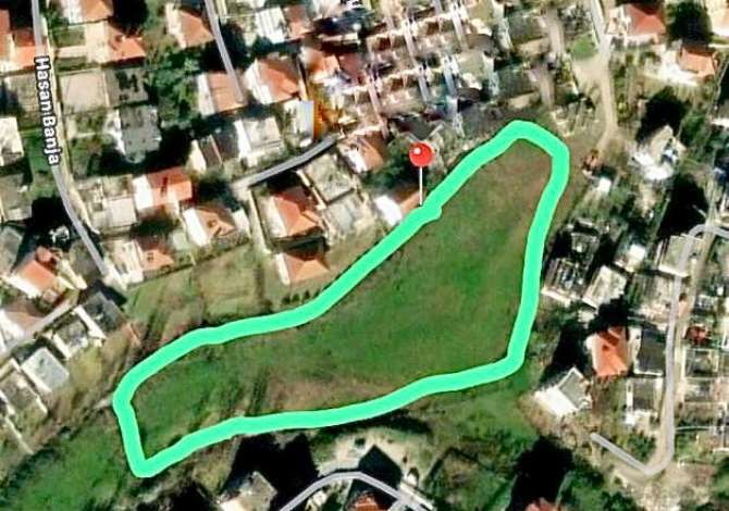 Truall ose Toke ne Tirane - 400,000 Euro