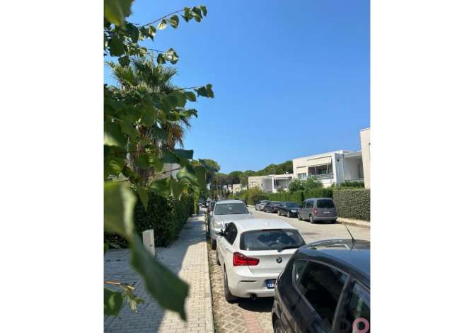 Business Property in Sale 1+1 in Durres - 160,000 Euro
