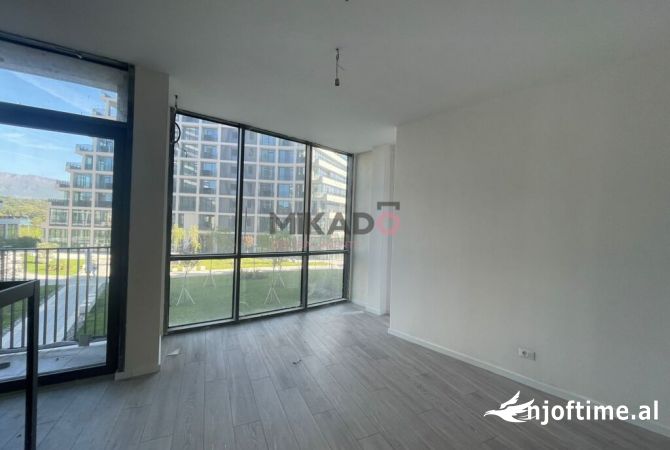 Ambient biznesi me qera 3+1 ne Tirane - 900 Euro