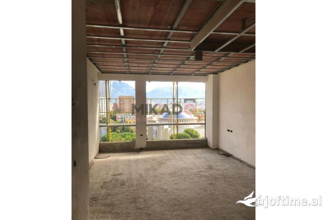 Shtepi ne shitje 1+1 ne Tirane - 268,000 Euro