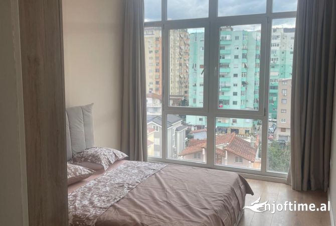 Apartament me qira