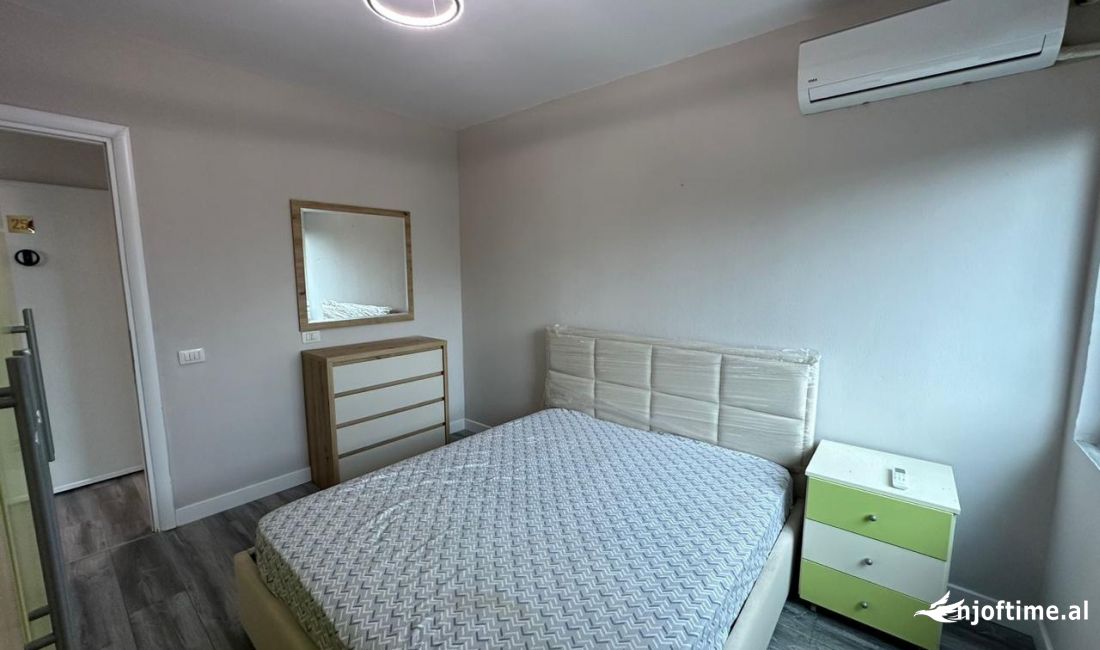 Shtepi me qera Apartament ne Tirane, 2+1, Mobilimi E mobiluar, Pagesa 600  Euro.