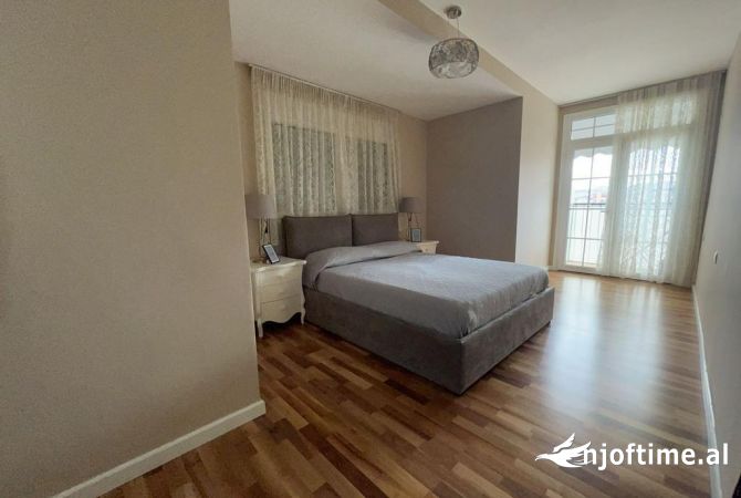 Shtepi me qera 1+1 ne Tirane - 700 Euro