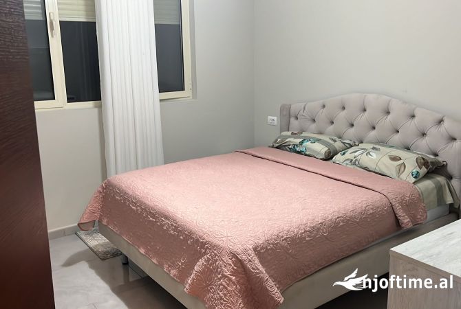 Shtepi me qera 1+1 ne Tirane - 600 Euro