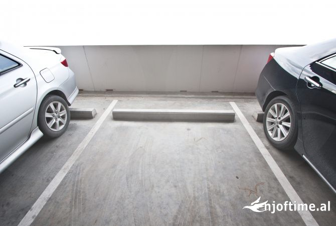 Ambient biznesi ne shitje 4+1 ne Tirane - 20,000 Euro