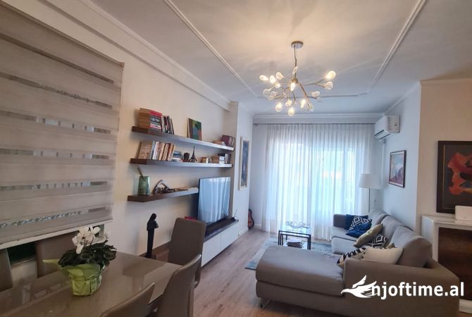 Shtepi me qera 1+1 ne Tirane - 1,000 Euro