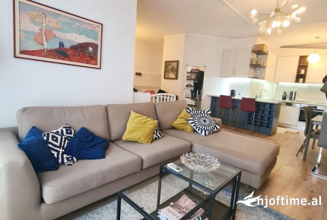 Shtepi me qera 1+1 ne Tirane - 1,000 Euro