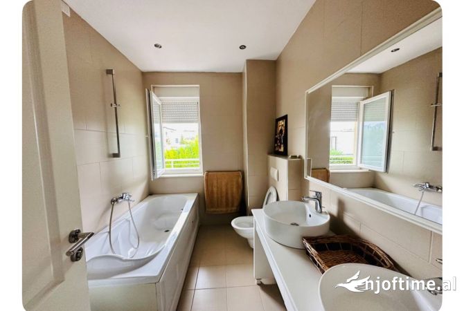 Apartment for sale in Tirana 2+1, Furnished