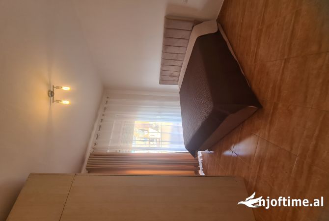 Shtepi me qera 1+1 ne Tirane - 430 Euro