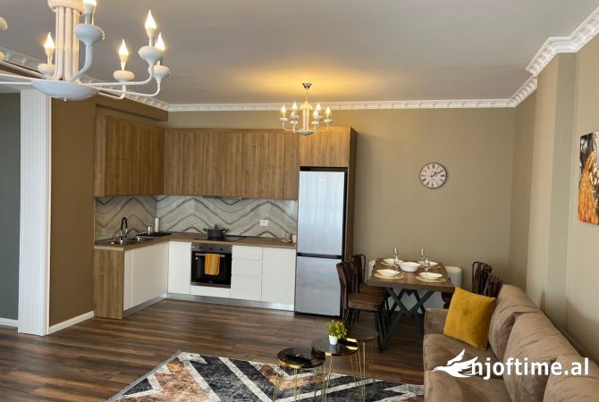 Casa in affitto 2+1 a Tirana - 1,000 Euro