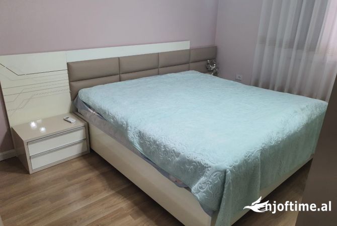 Shtepi me qera 1+1 ne Tirane - 650 Euro
