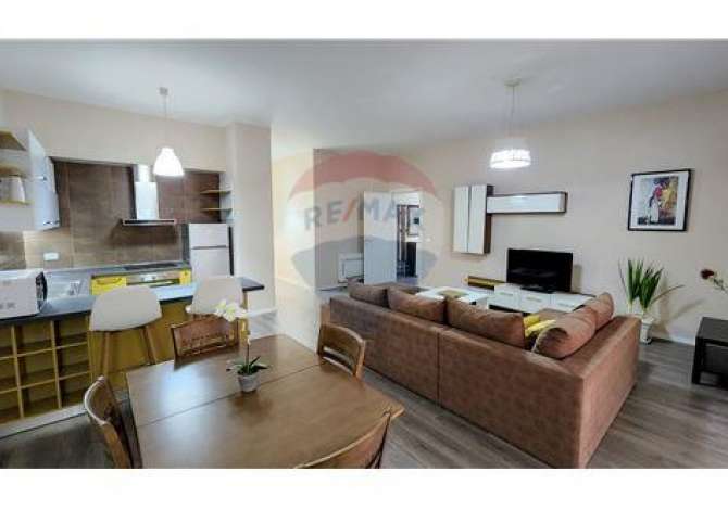 Shtepi me qera 2+1 ne Tirane - 800 Euro