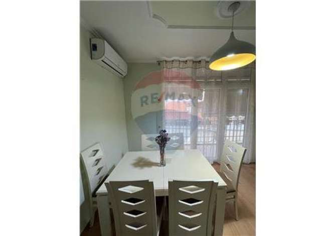 Shtepi me qera 2+1 ne Tirane - 500 Euro