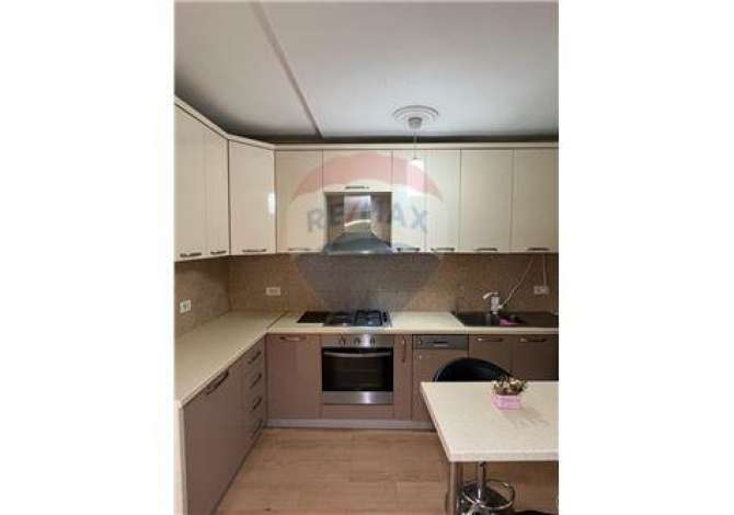 Shtepi me qera 2+1 ne Tirane - 500 Euro