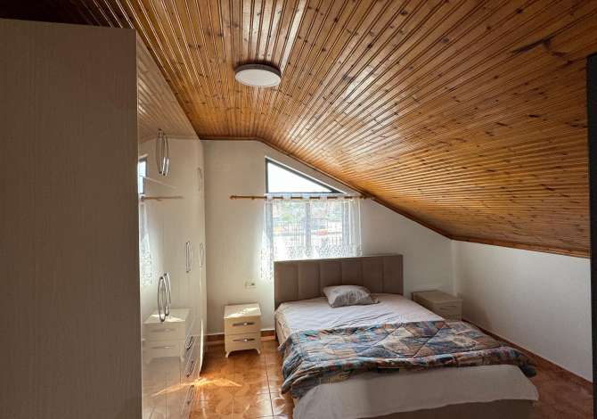 Shtepi me qera 2+1 ne Tirane - 300 Euro