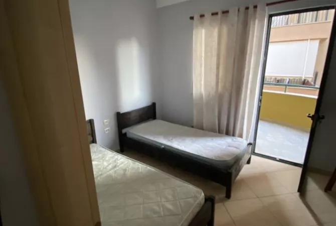 Shtepi me qera 2+1 ne Tirane - 600 Euro