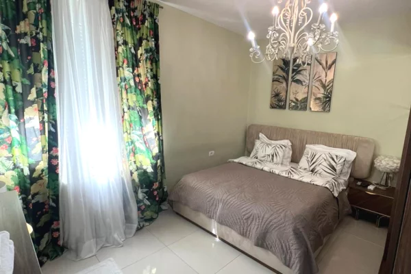 Shtepi ne shitje 4+1 ne Tirane - 635,000 Euro