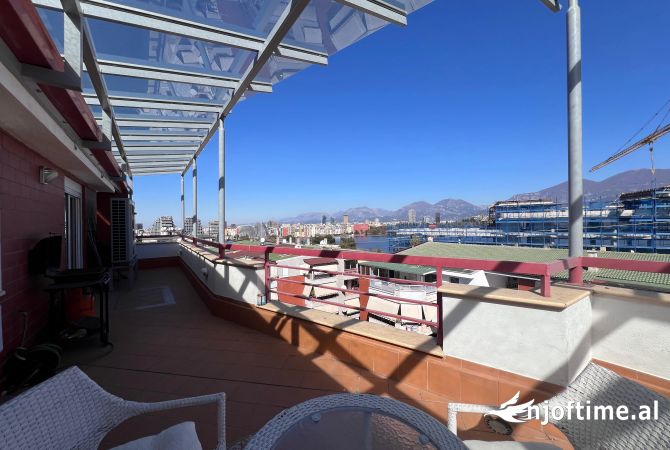 Shtepi me qera Apartament ne Tirane, 2+1, Mobilimi E mobiluar, Pagesa 700  Euro.