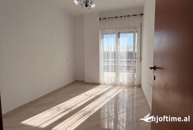 Shtepi ne shitje 1+1 ne Tirane - 78,000 Euro