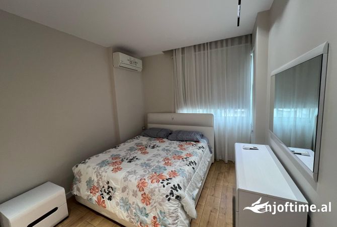 Shtepi me qera 1+1 ne Tirane - 700 Euro