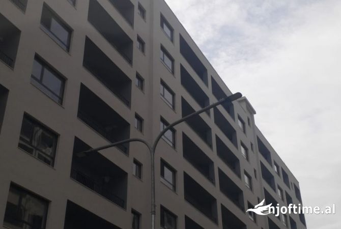 Shtepi ne shitje 2+1 ne Tirane - 78,000 Euro