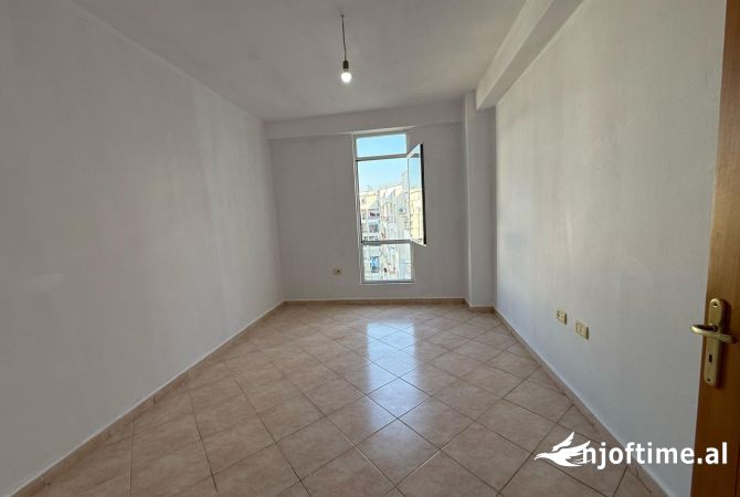 Shtepi ne shitje 2+1 ne Tirane - 110,000 Euro