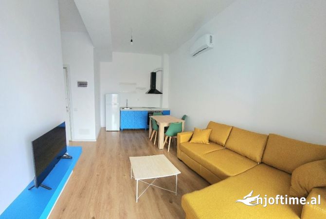 Shtepi me qera 1+1 ne Tirane - 40,000 Leke