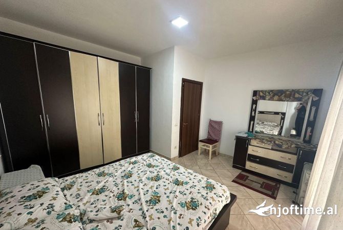 Shtepi me qera 2+1 ne Tirane - 500 Euro