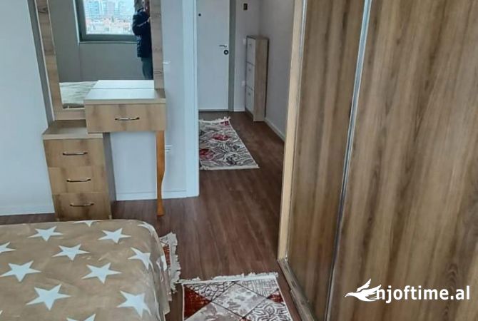 Shtepi me qera 1+1 ne Tirane - 50,000 Leke