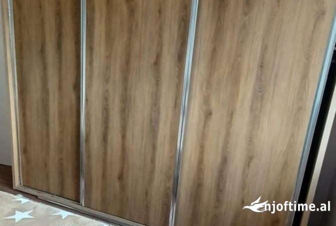 Shtepi me qera Apartament ne Tirane, 1+1, Mobilimi E mobiluar, Pagesa 50,000  Leke.