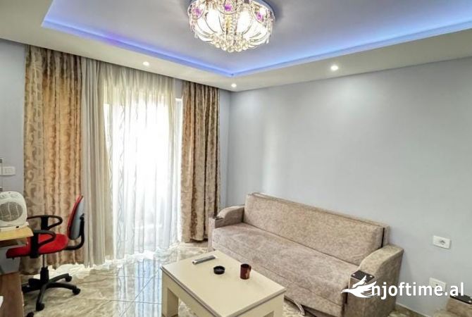 Shtepi ne shitje 1+1 ne Tirane - 135,000 Euro
