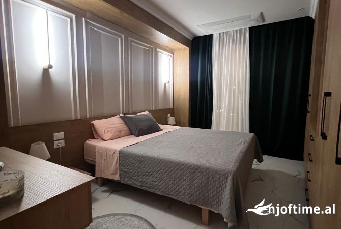 Shtepi ne shitje 2+1 ne Tirane - 441,854 Euro