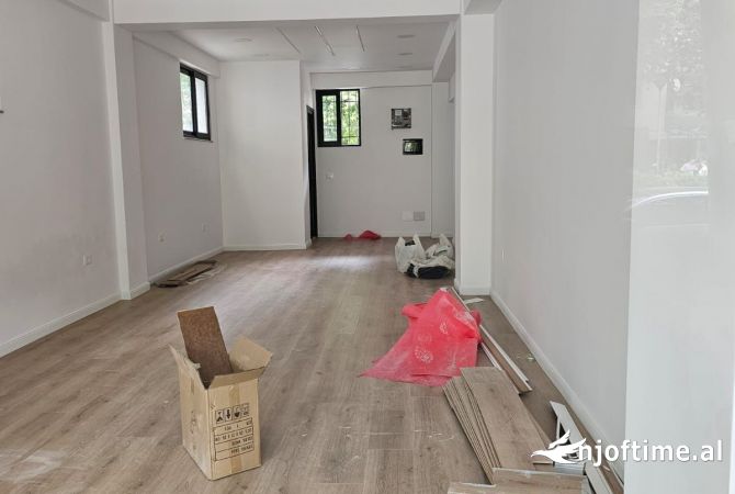 Ambient biznesi ne shitje 1+1 ne Tirane - 330,000 Euro
