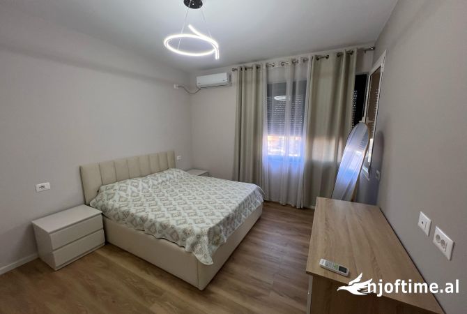Shtepi me qera 2+1 ne Tirane - 850 Euro