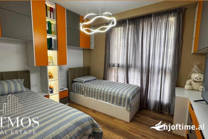 Shtepi me qera 2+1 ne Tirane - 750 Euro